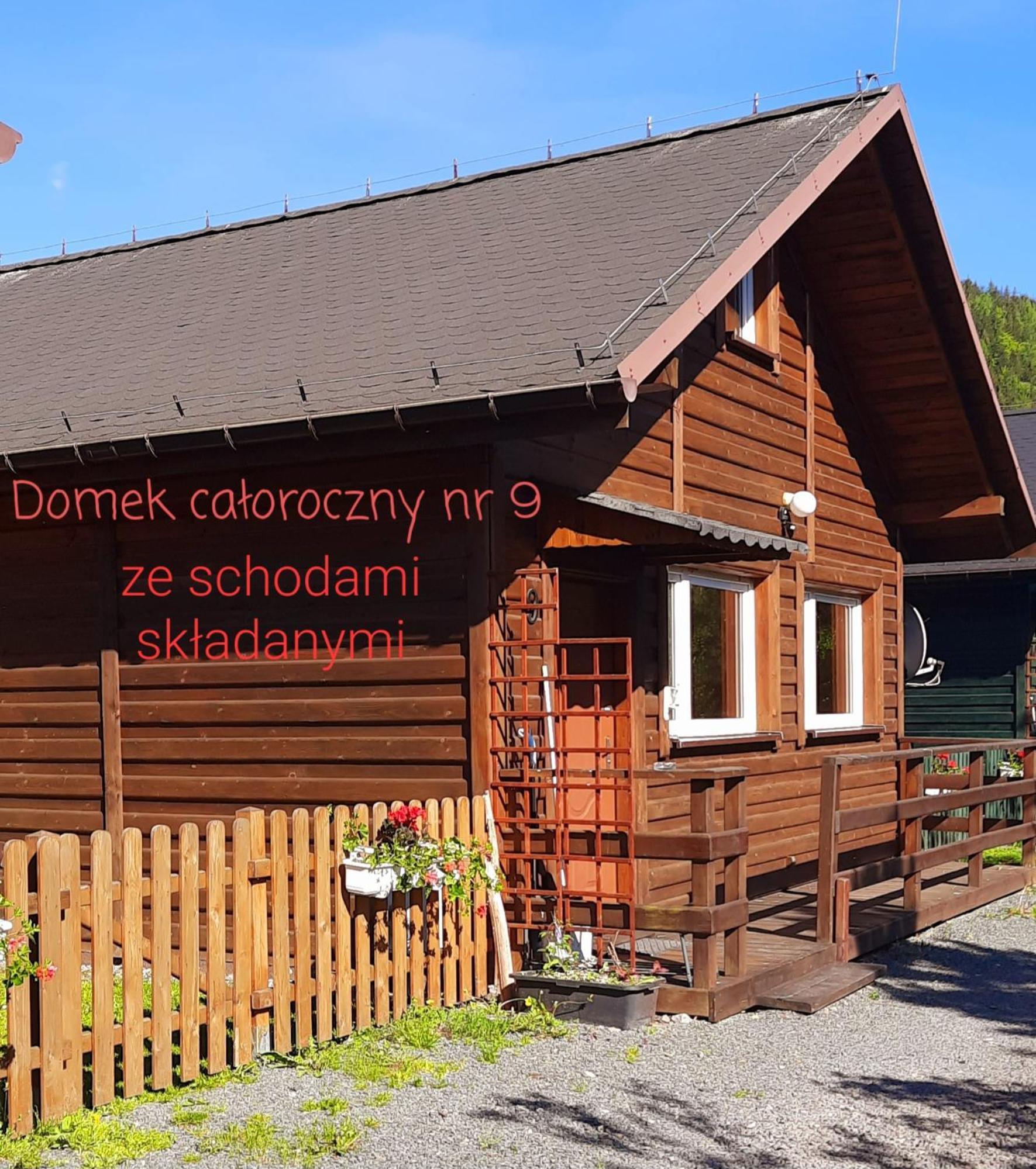 Stanica Pod Zadzierna Domki Caloroczne Любавка Номер фото