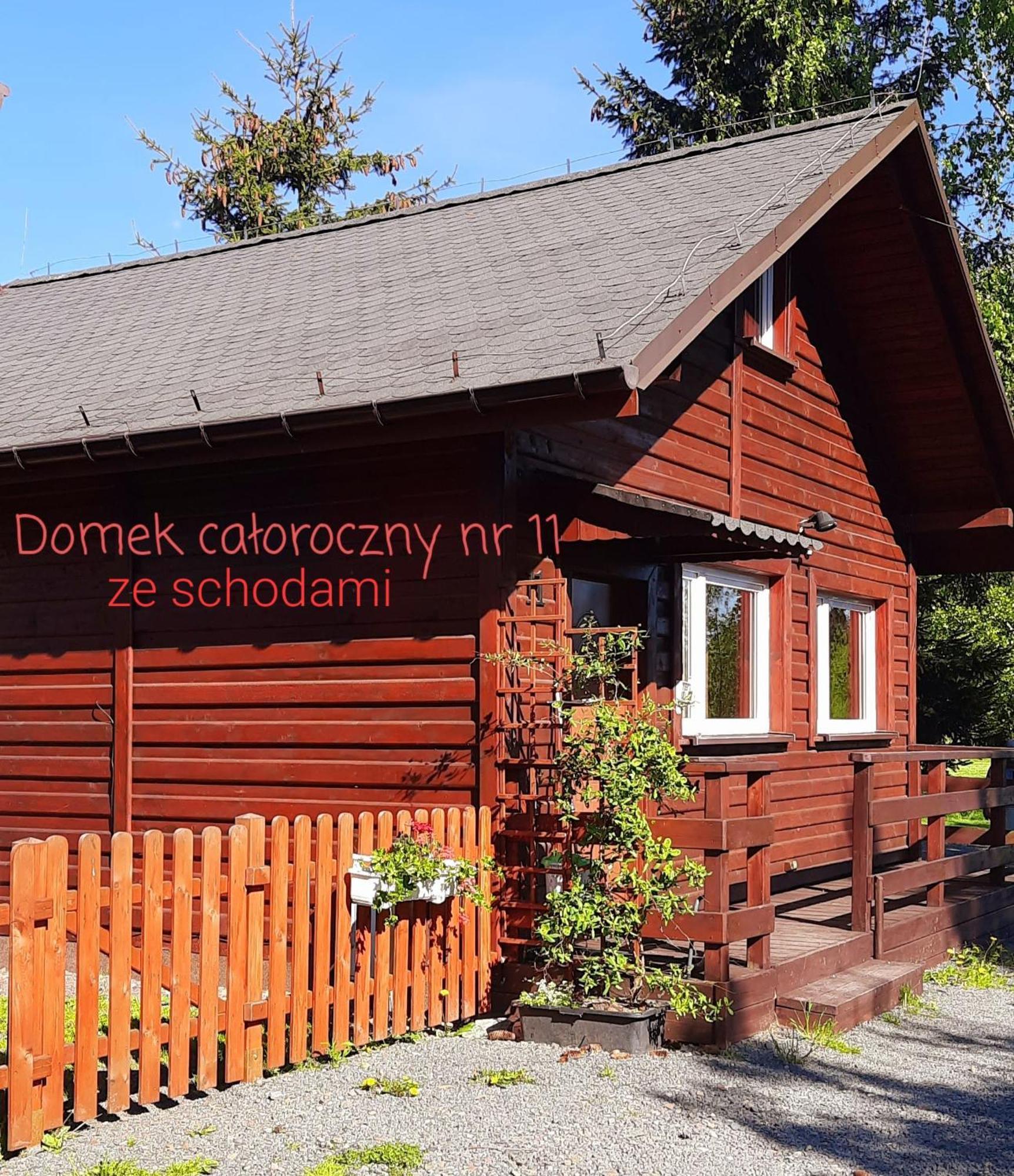 Stanica Pod Zadzierna Domki Caloroczne Любавка Номер фото